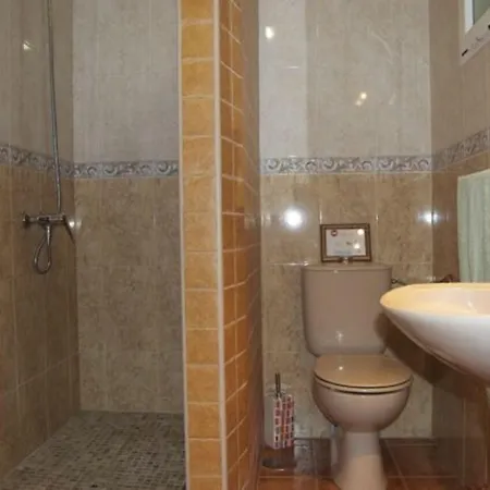 Indira Hotel