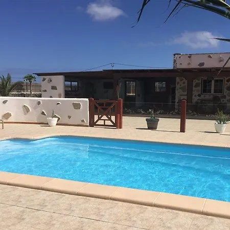 Hotel Indira Lajares